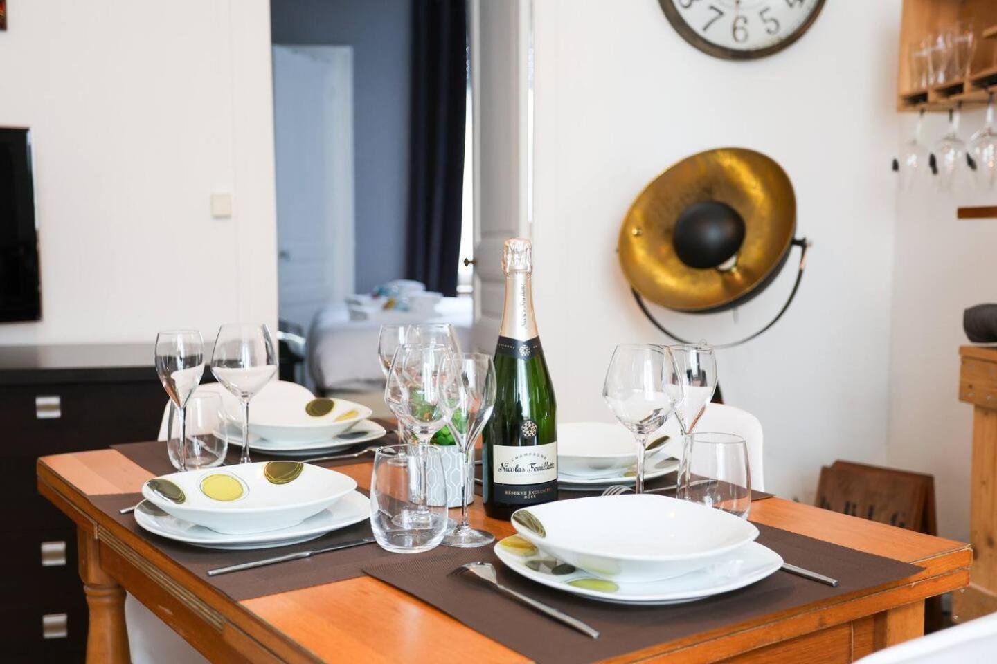 Appartement 50 Nuances Remoises à Reims Extérieur photo